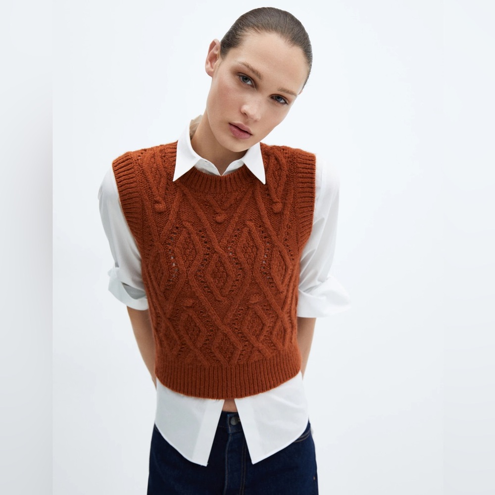 🧶MNG Chunky Knit Vest🧶